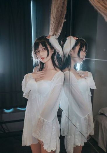 北京奔驰是国产车吗_短视频完整无删减版