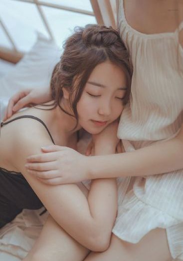 欧美时尚女装杂志_HD在线观看电视