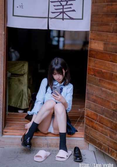 亚洲综合欧美在线热k频道_720免费高清观看