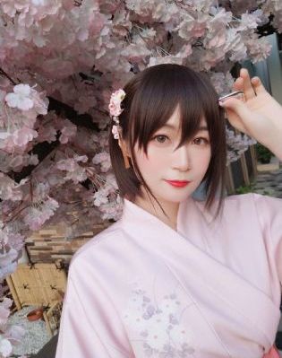 欧美单人情侣头像照片_剧情片日韩电影在线