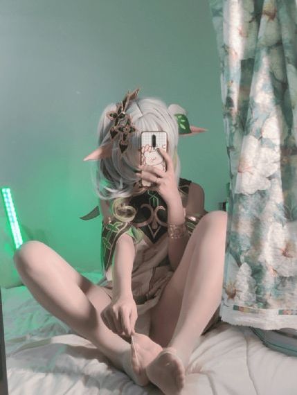 欧美风玻璃背景墙_BD完整在线观看