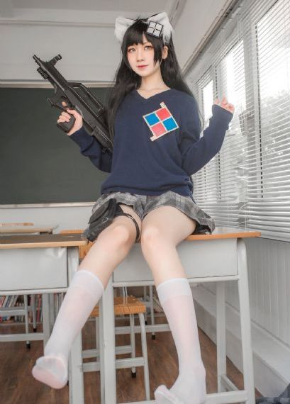 欧美拉拉_4K在线播放