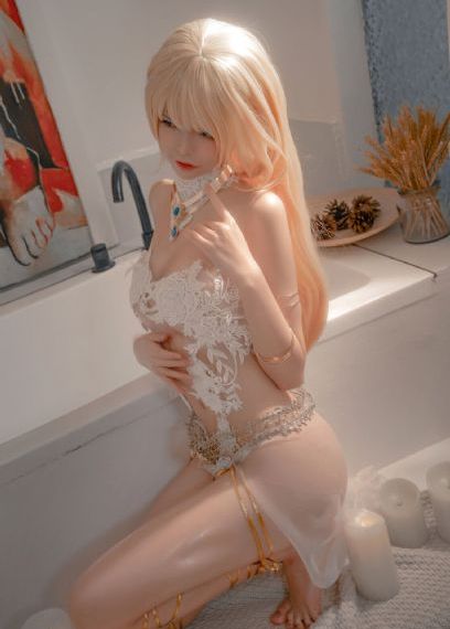 欧美大长腿美女_720动漫在线观看