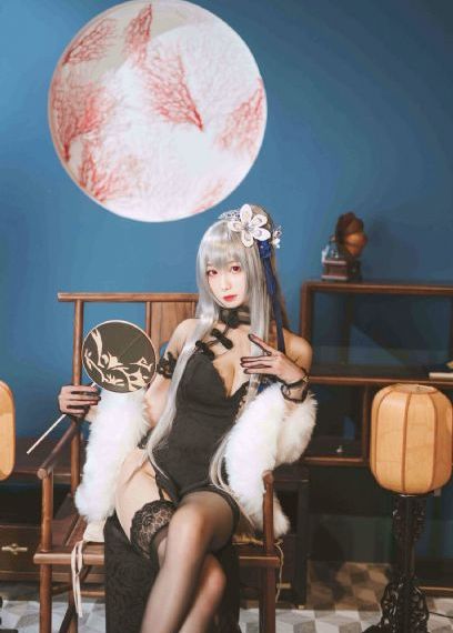 日本动漫欧美a∨_免费手机观看