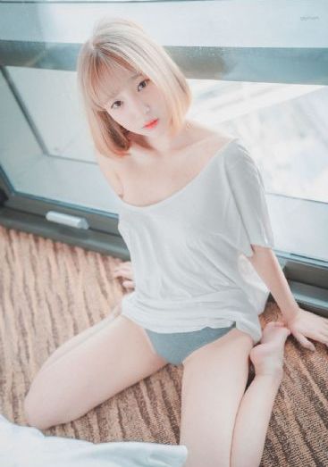 日韩精品精品不卡洪燃摄影_1080在线播放