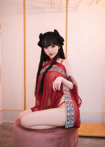 男生卫衣欧美_DVD免费观看超清