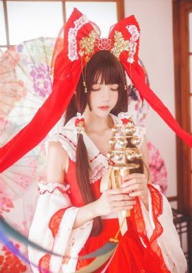 欧美街拍丰乳肥臀_在线影院观看